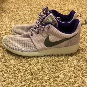 Purple Nike Roshe Shoes